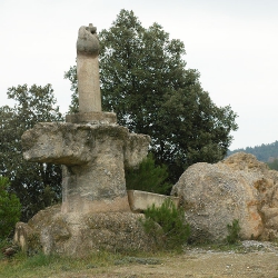 Penediment de la creu